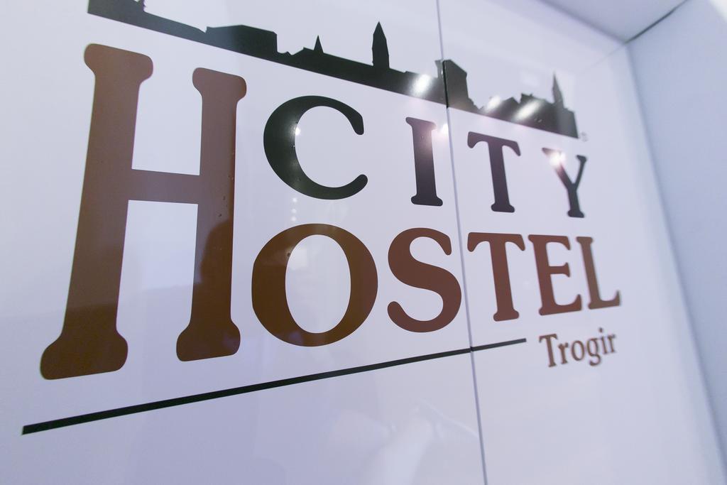 City Hostel Trogir Eksteriør billede