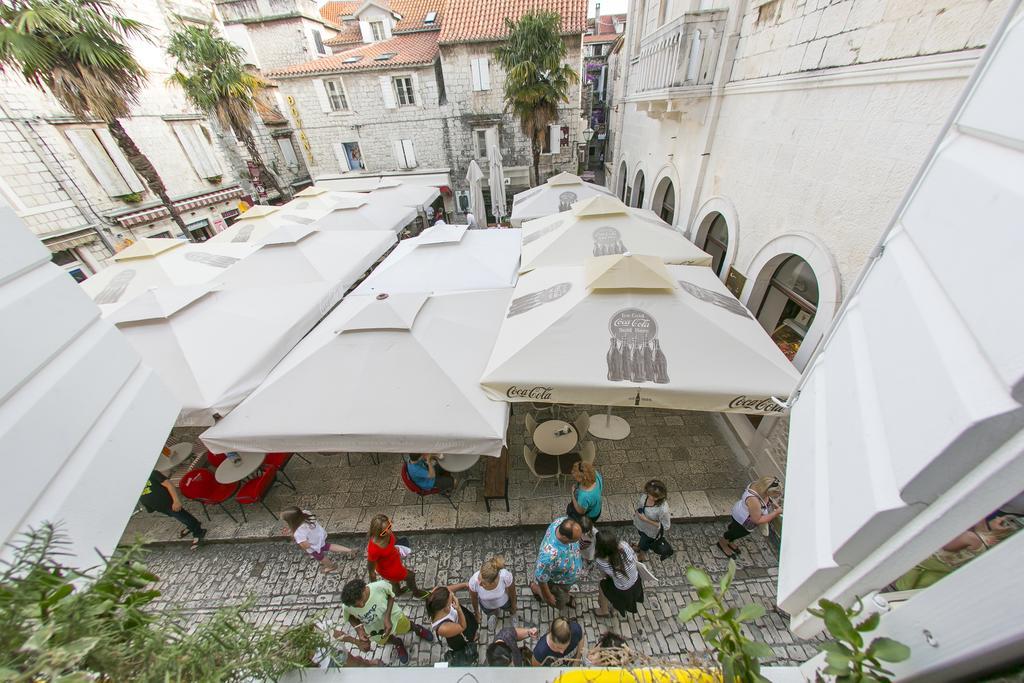 City Hostel Trogir Eksteriør billede